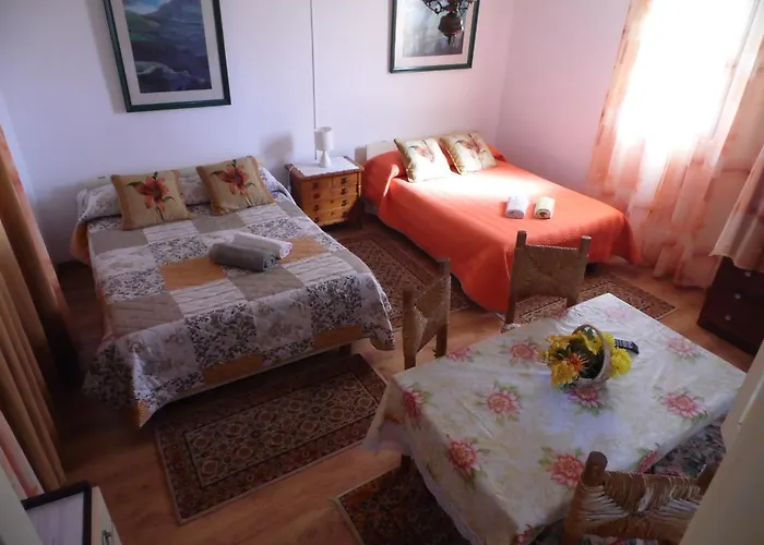 Chave D'ouro בית הארחה נאזרה